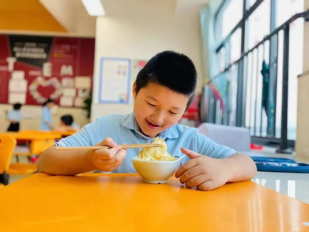 华师中旭学校是公立还是私立,华东师范大学附属中旭学校