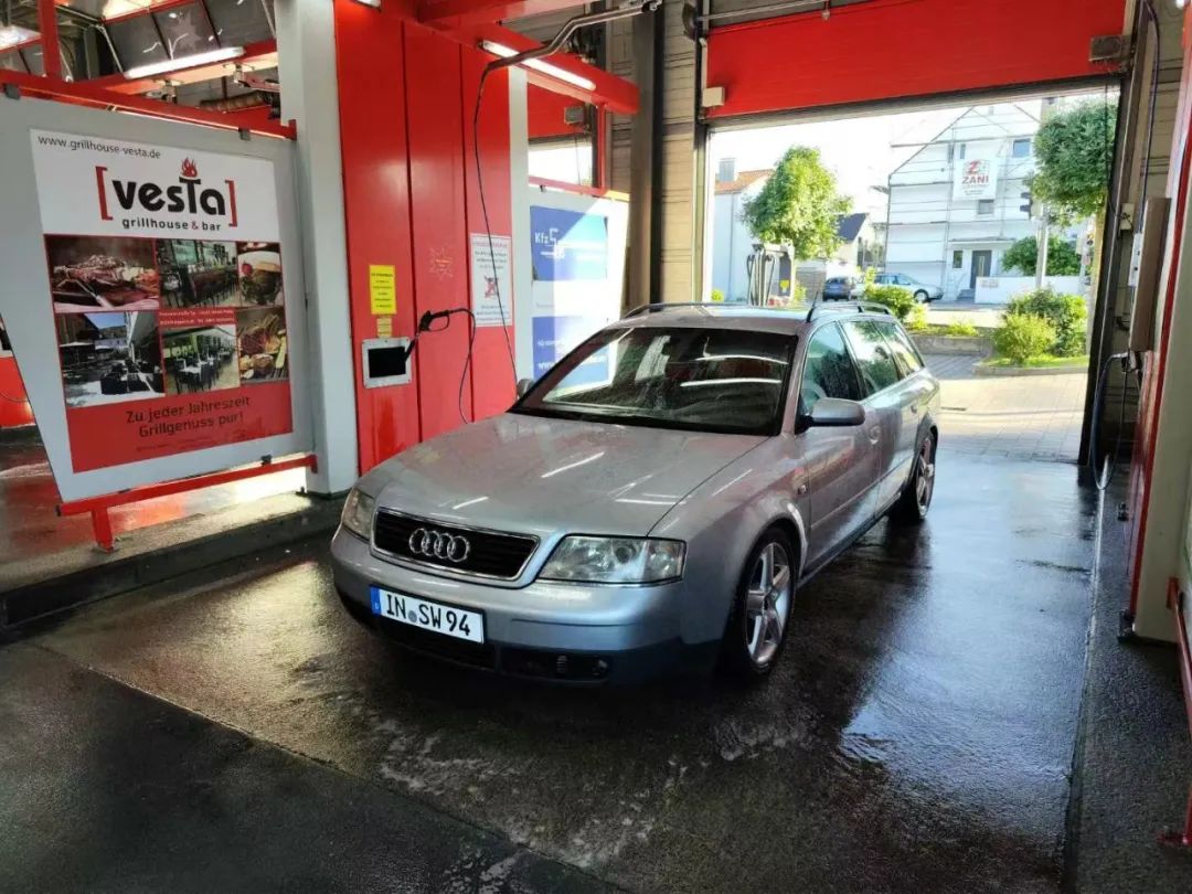 奥迪瓦罐版,我不崇洋媚外翻译英文