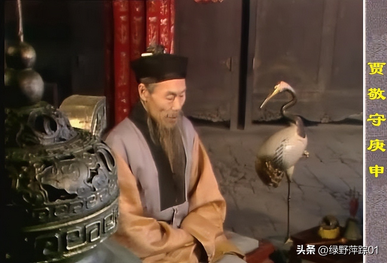 焦大是何方神圣,为什么大骂宁荣二府,贾家究竟谁爬灰养小叔子?