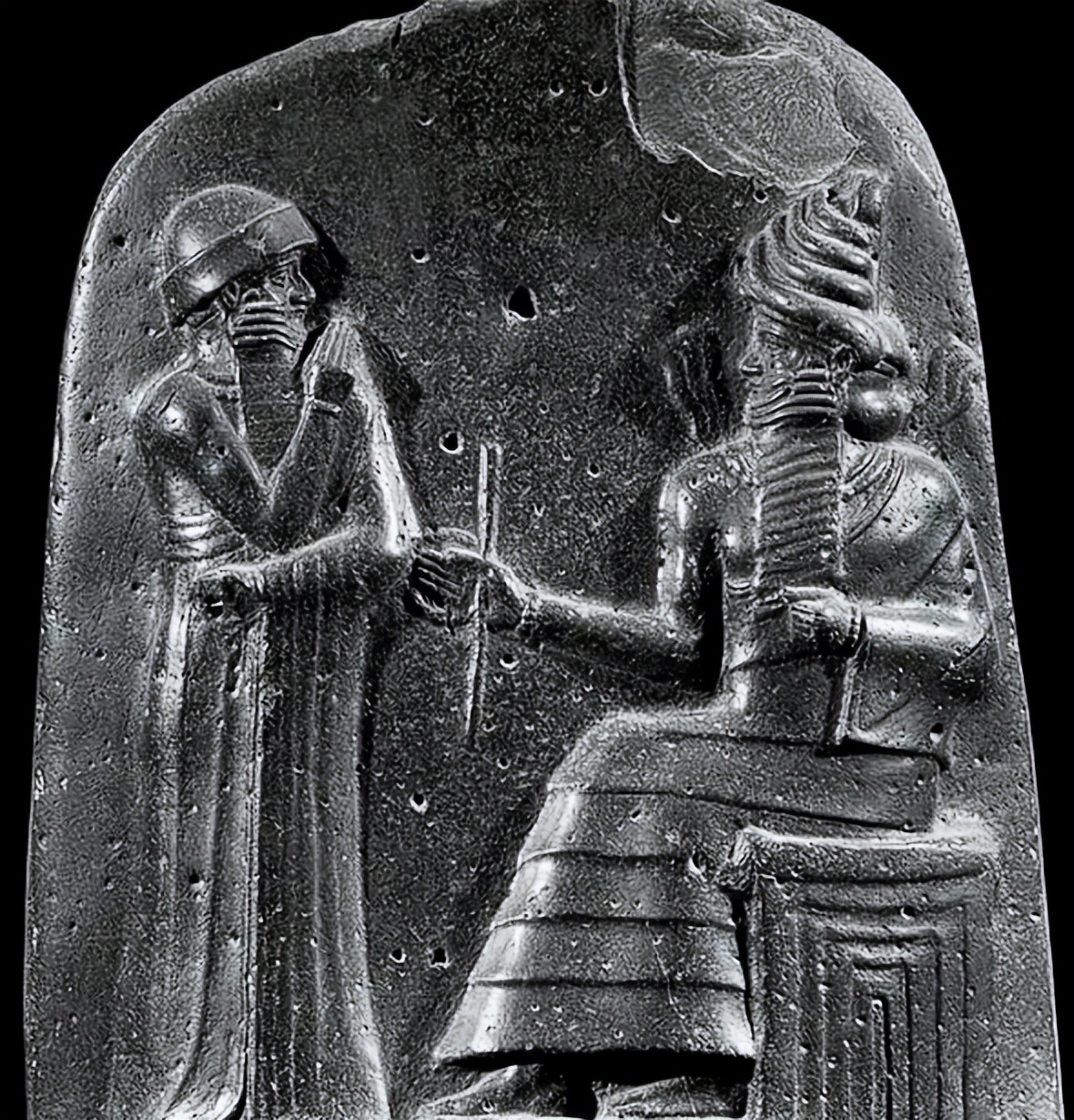 古巴比伦时期，苏美尔人所创立的度量衡系统，对社会有哪些影响？