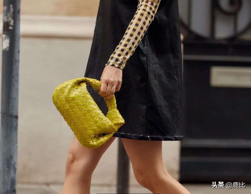 大牌包包排行榜哪个包包比较实用,什么牌子的包包好用又时尚