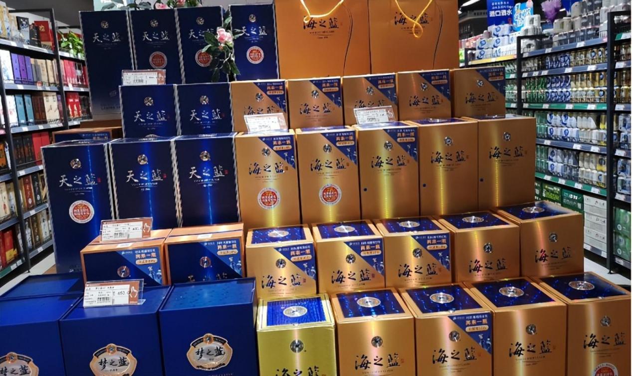 烟酒店的酒为什么比超市便宜,同样的酒为什么实体店比网上便宜