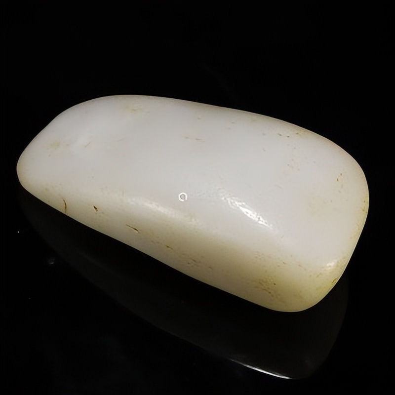 贵翠玉石价格,翡翠是石英岩玉吗