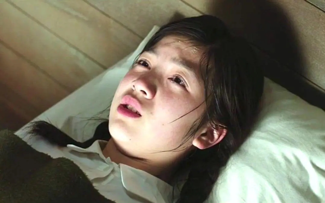 微小说：黑暗中的挣扎：少女的*夜初**交易1