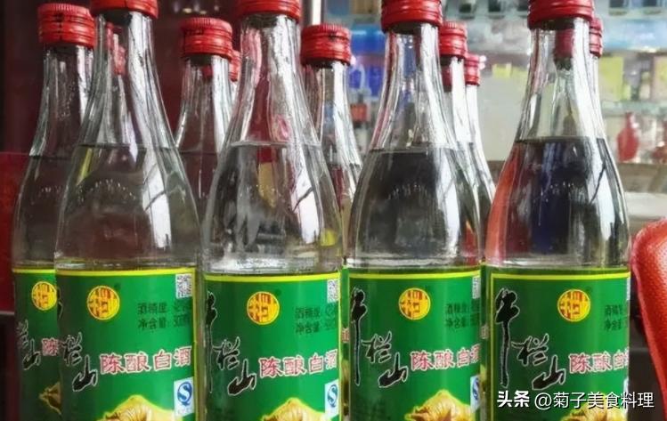 10多元一瓶的牛栏山,牛栏山10年的酒值钱吗