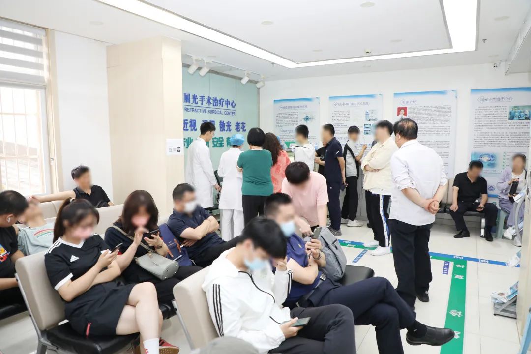 高考过后近视手术迎来小高峰,高考生近视眼睛做什么手术最好