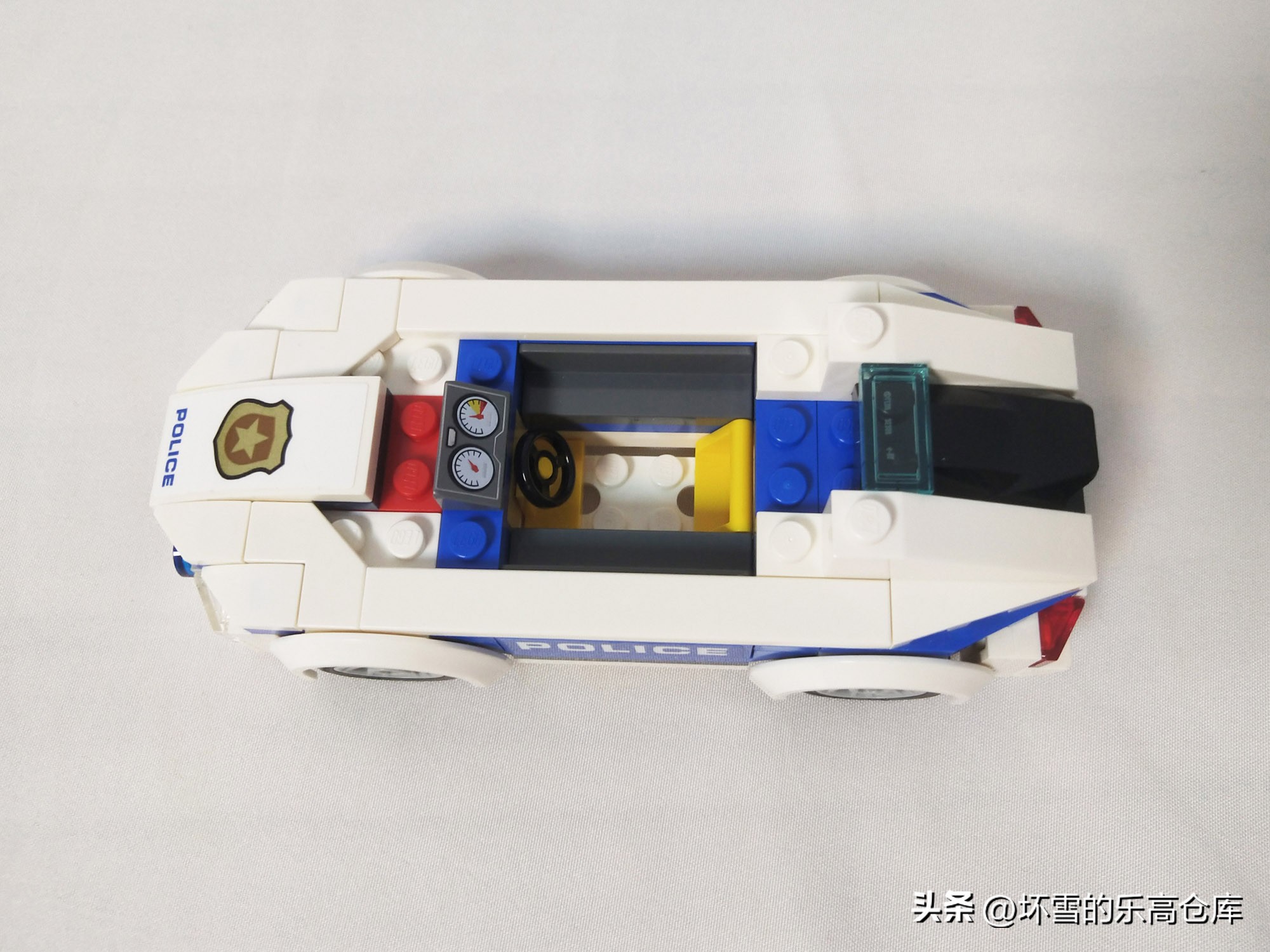 你喜欢乐高吗,乐高最简单的警车巡逻车