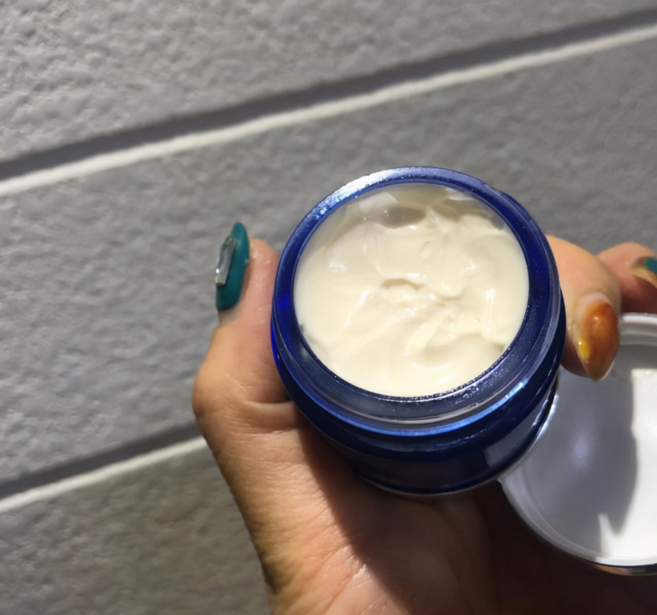 眼霜推荐去除大眼袋黑眼圈细纹,黑眼圈鱼尾纹用什么眼霜大牌