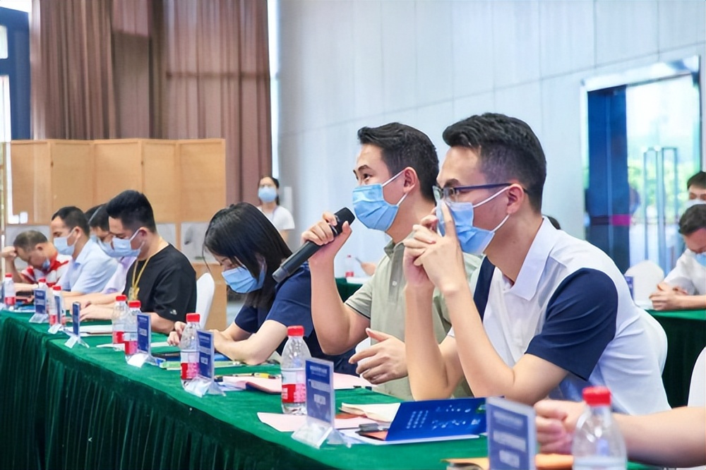 垃圾分类让生活更时尚,垃圾分类成为生活新时尚