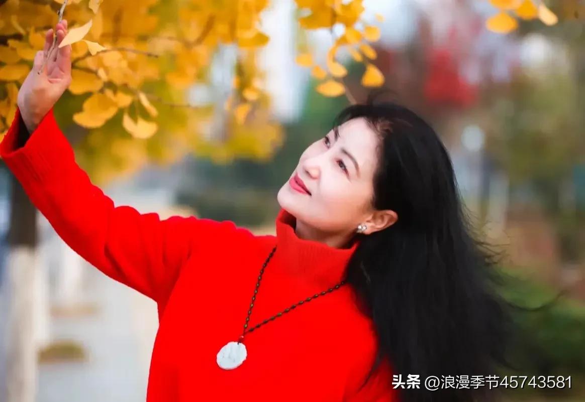 惊艳了时光优美散文,致自己的唯美散文