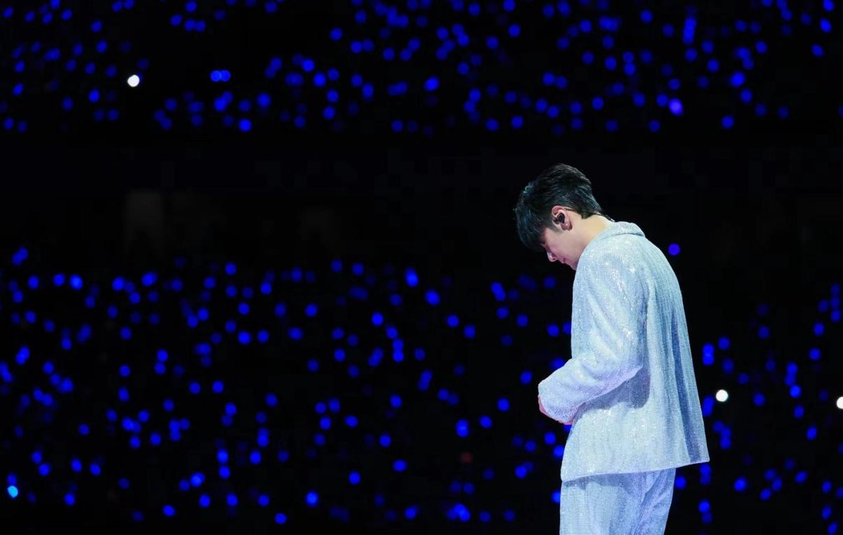 李荣浩纵横四海巡演成都,李荣浩纵横四海巡演大连站