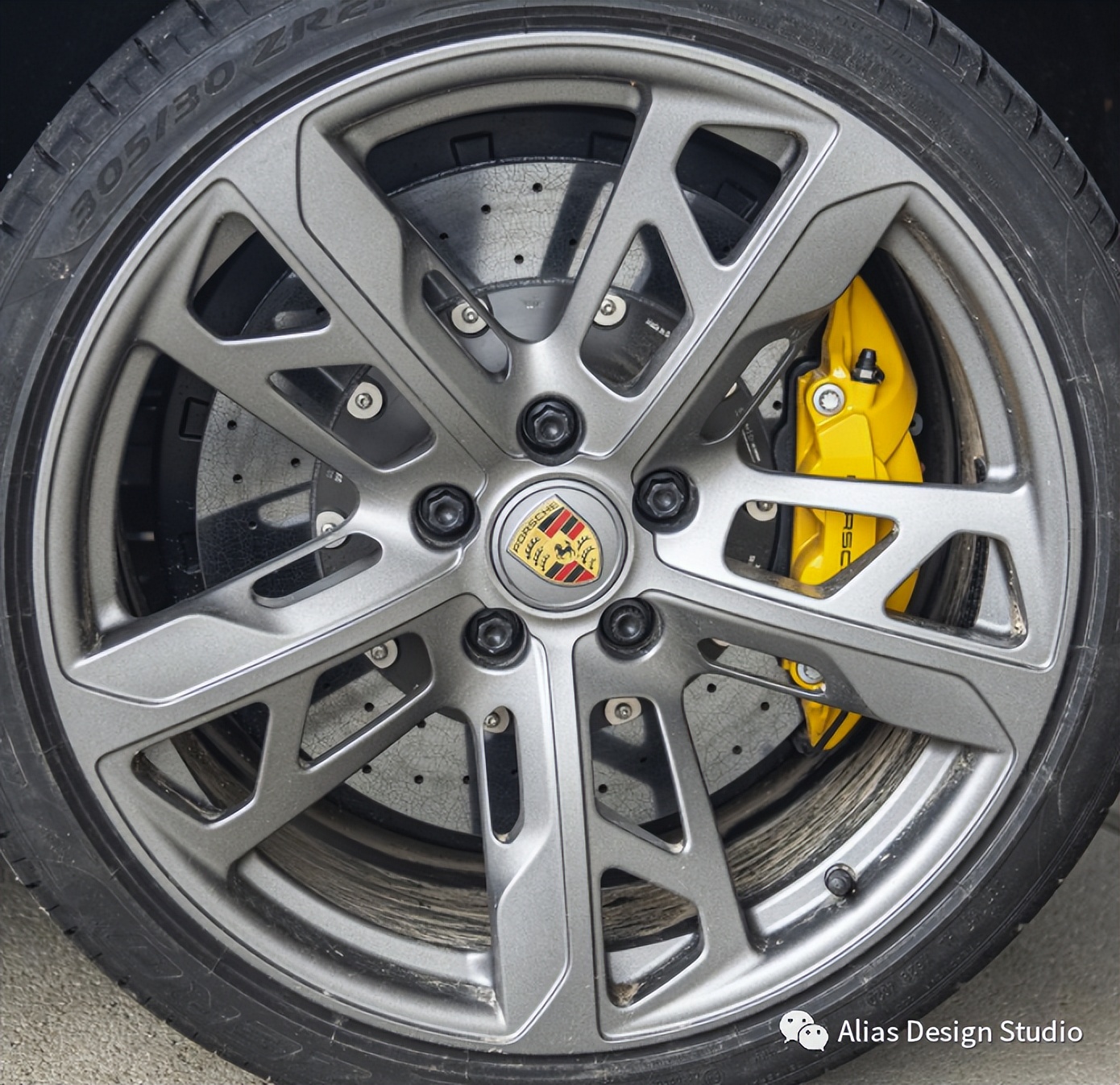 轮毂图纸入门,汽车轮毂使用手册