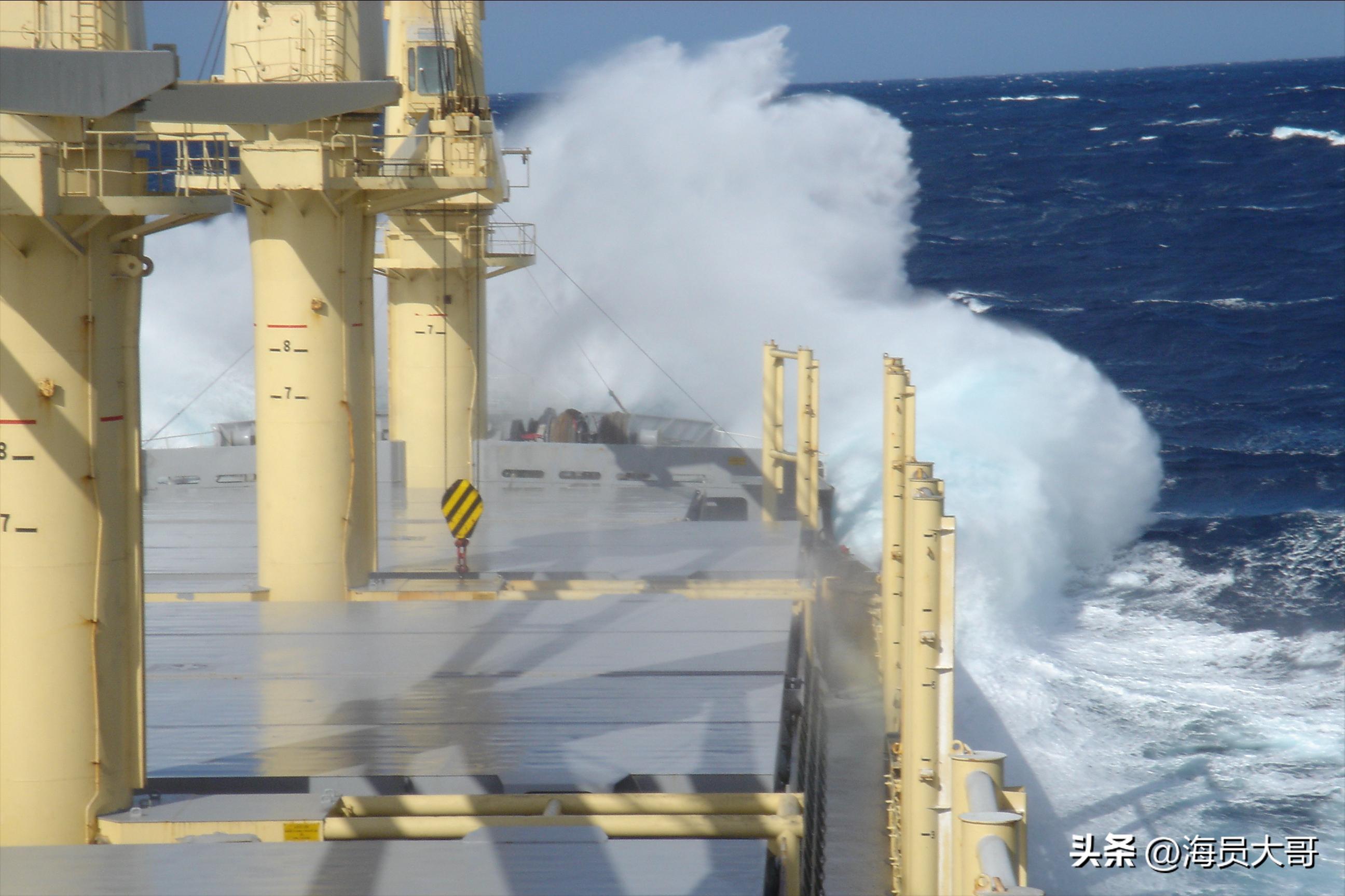 我，航海13年，工作赚360万，兼职赚860万，还是觉得跑船路子宽