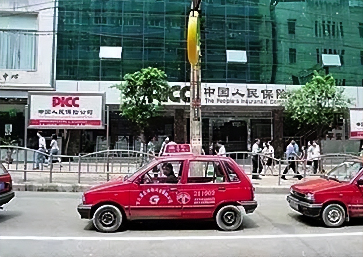 重庆的出租车为什么叫黄色法拉利,重庆法拉利出租车一般用什么车