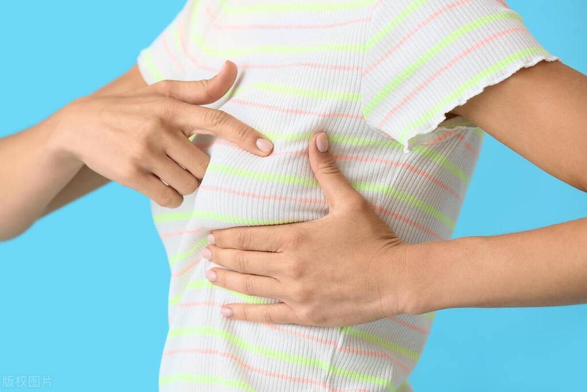 产后乳房出血是什么？它是由什么因素导致的，又有哪些危害呢？