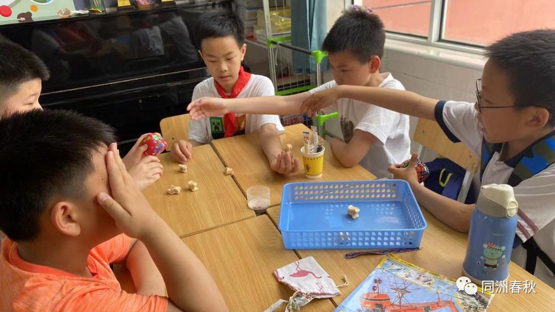 首届56个民族服饰创意大赛,五十六个民族服饰展介绍