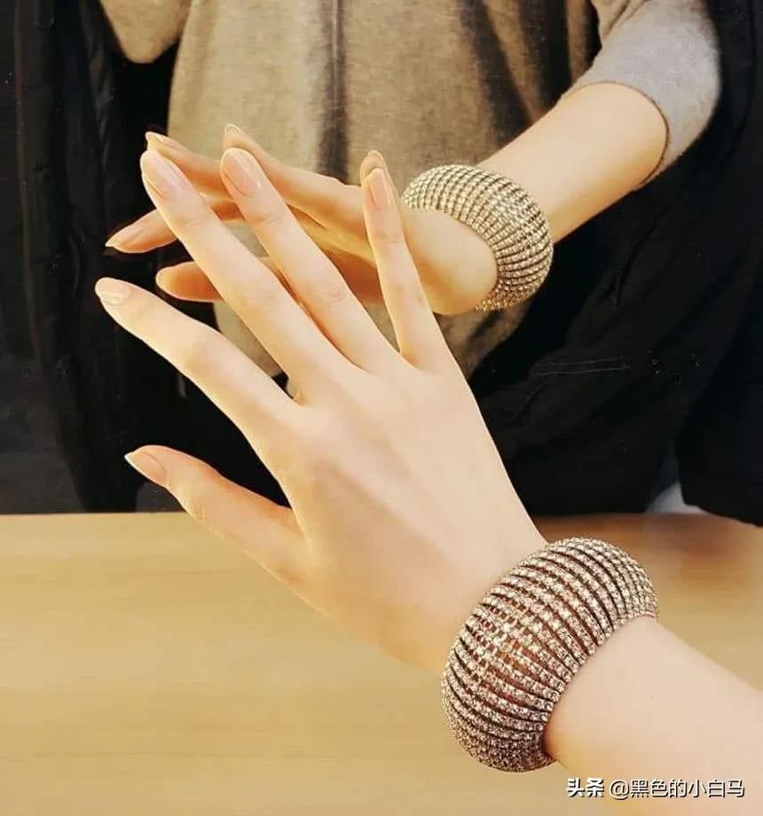 美丽的神话,美丽的手指照片