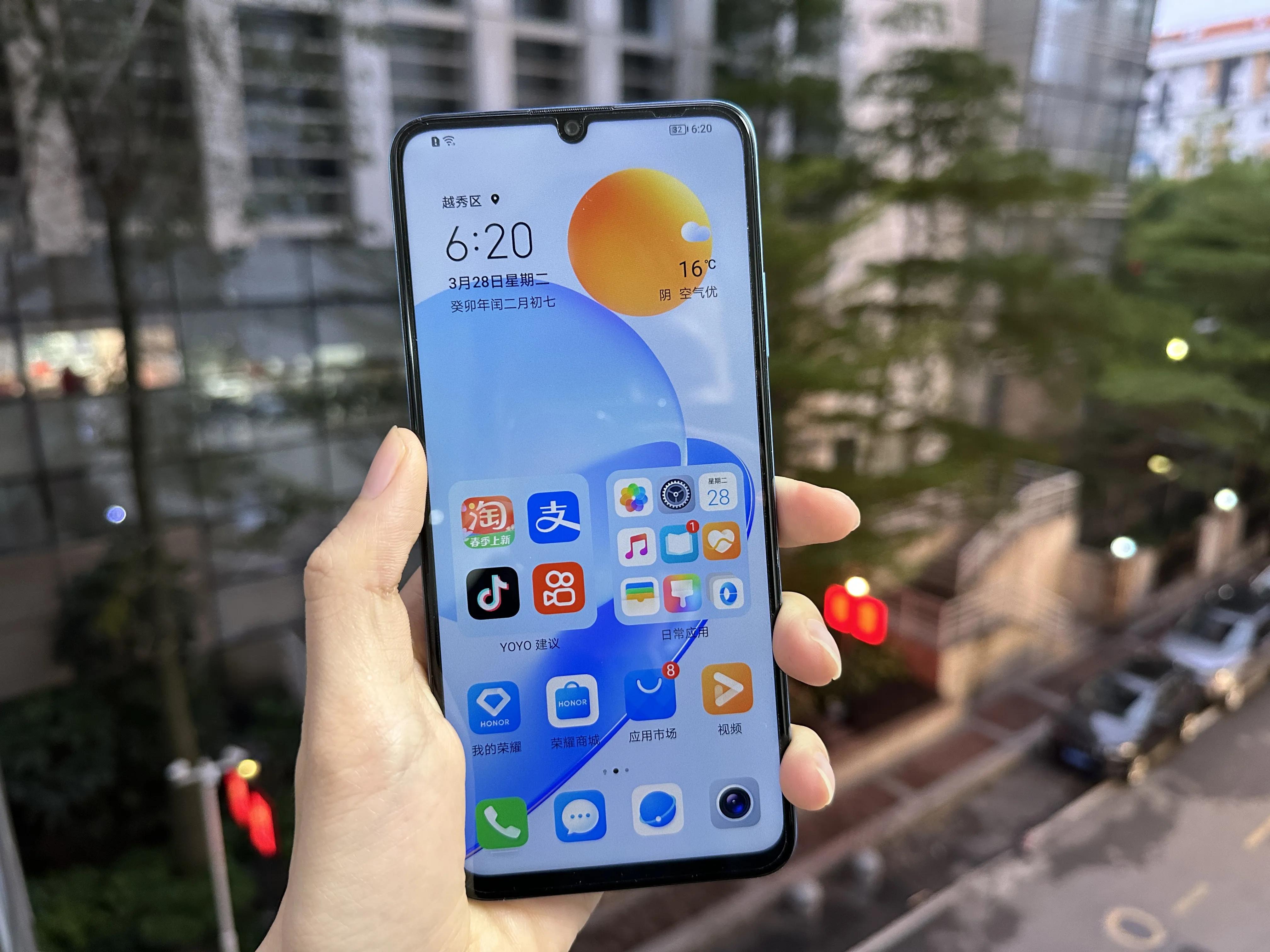 荣耀play7t实际续航测试,荣耀play7tproredminote11哪个好