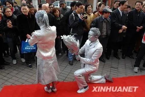 鏉窞濂冲ぇ瀛︾敓鍦伴搧鎸囪矗鐢峰鍚庣画,鐤戣鍦伴搧浜嬩欢濂冲瓙闇稿噷鑰呭啀鍙戝０