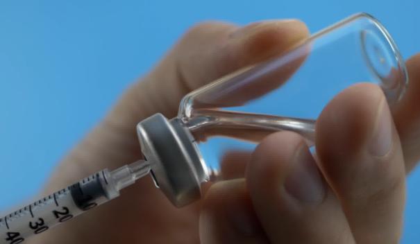 高校女厕见不得光的“高薪兼职”，撕碎了多少女大学生的遮羞布