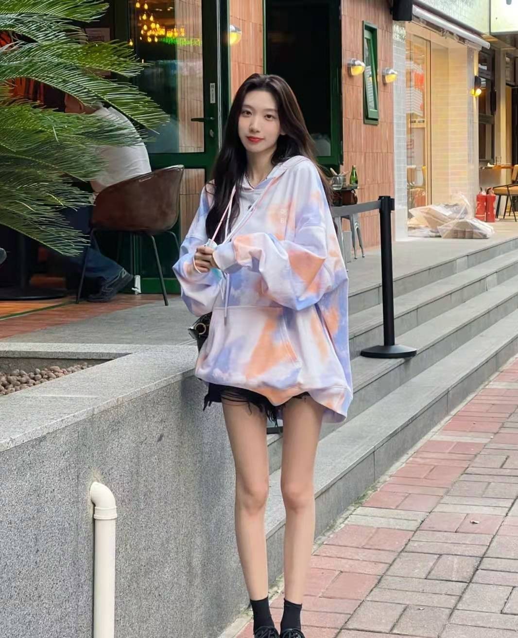 又大又宽松的卫衣怎么穿好看,好看的卫衣穿搭显高显瘦