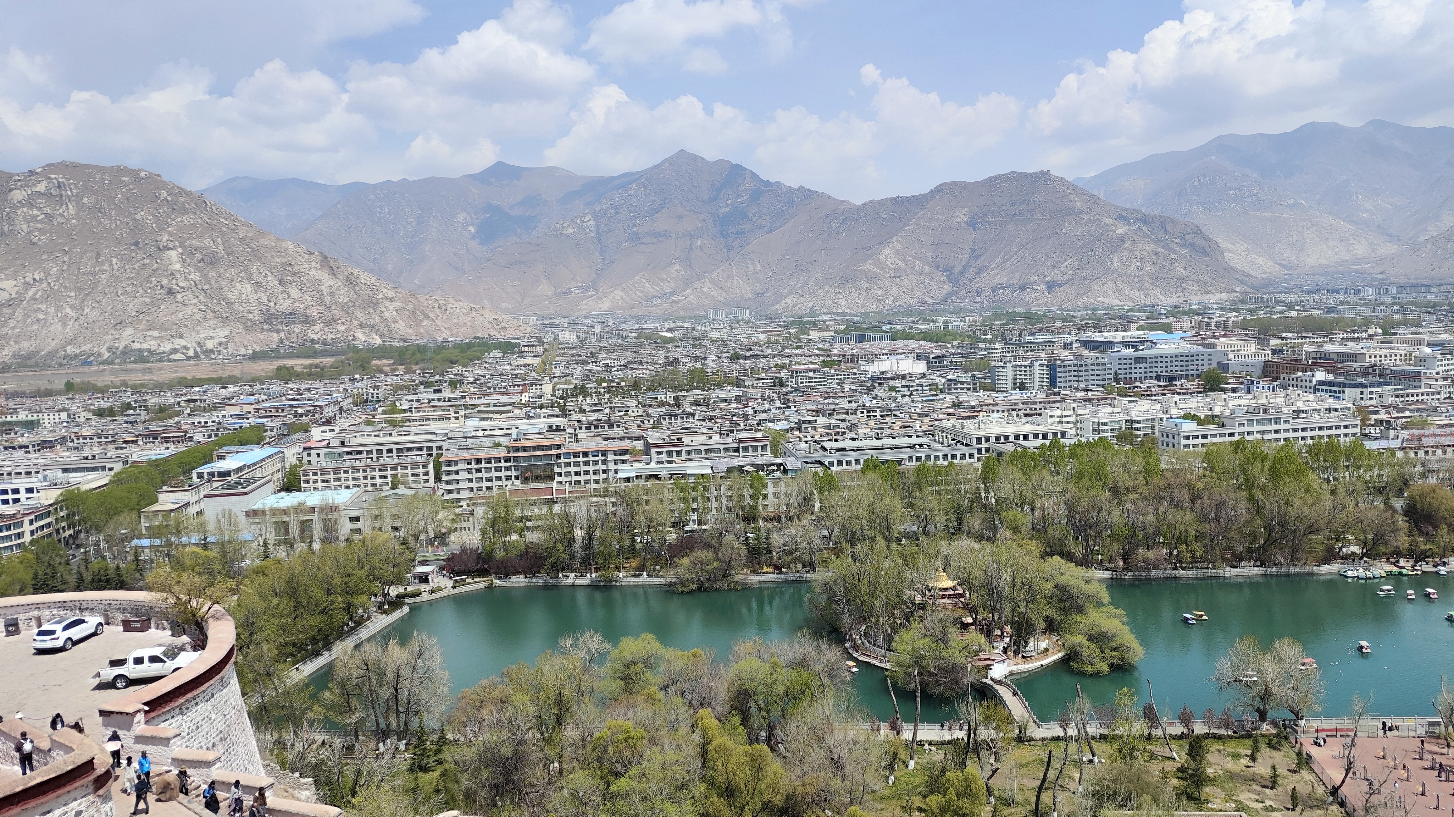 2个人去云南旅游5天多少钱,去北京穷游三天需要多少钱费用