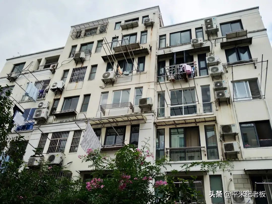 680万拿下顶尖九年一贯制学校，这个神秘社区，有多厉害？