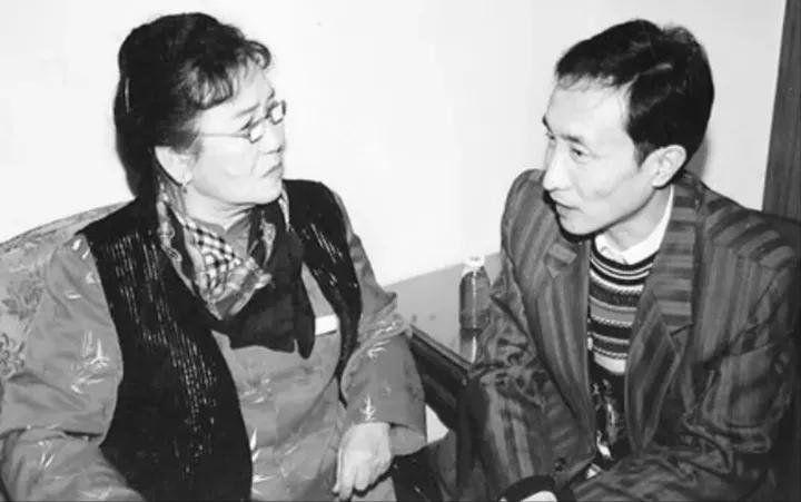 巩汉林再谈国足,蹭国足热度