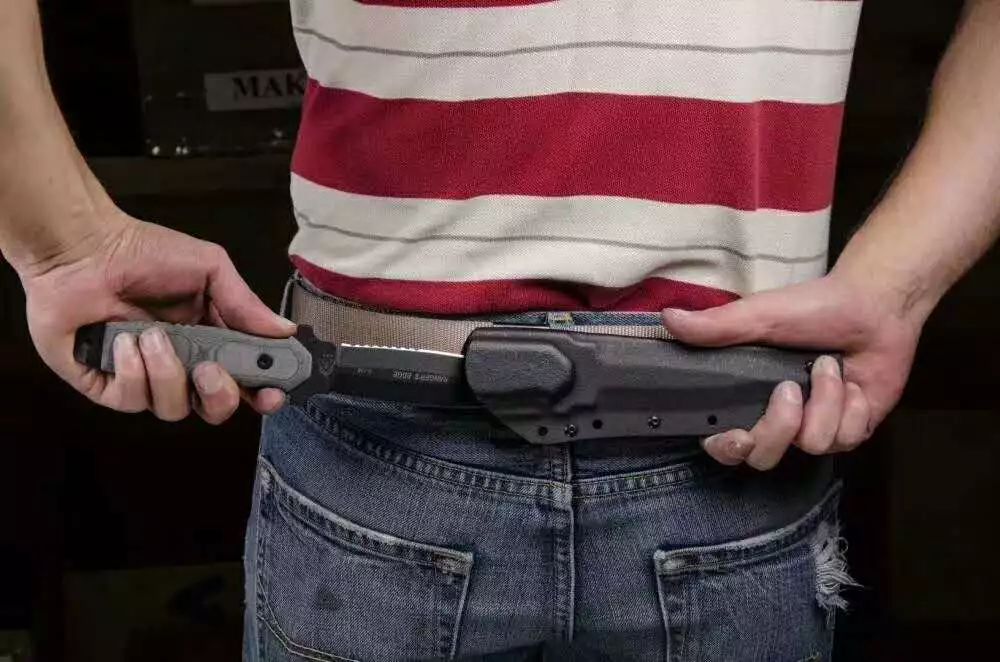 削铁如泥的宝刀怎么淬火练成的,为什么钢铁淬火之后那么硬了