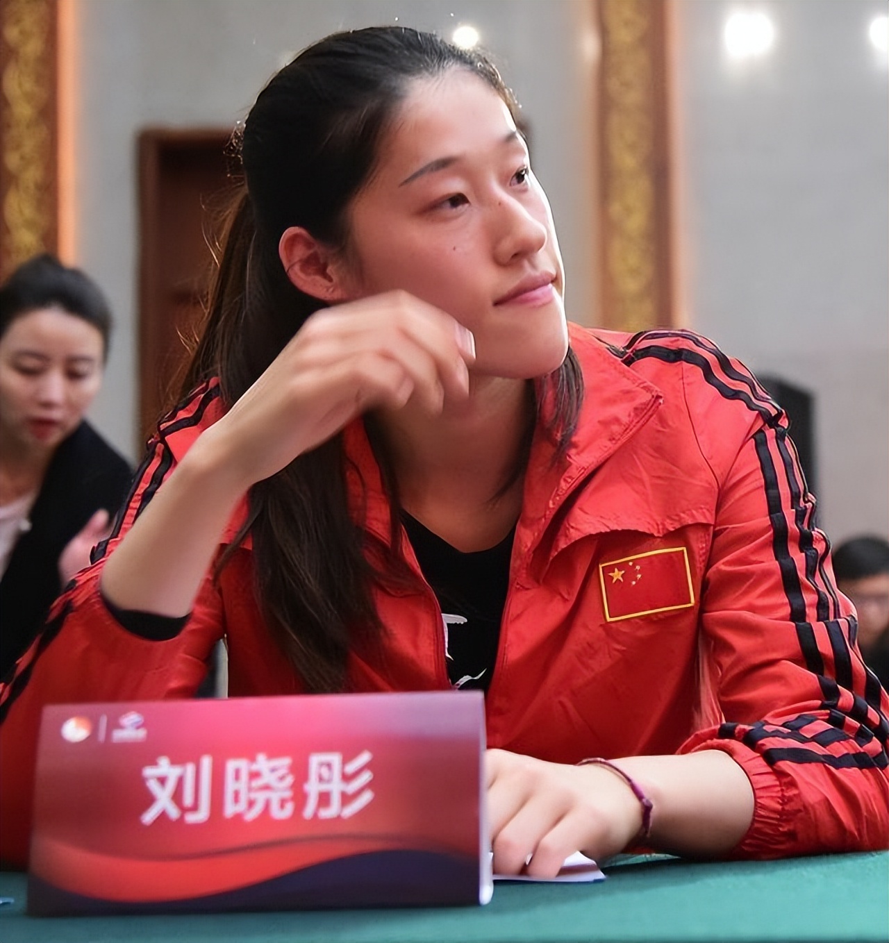 女排队员刘晓彤简历,女排国青队教练刘晓彤