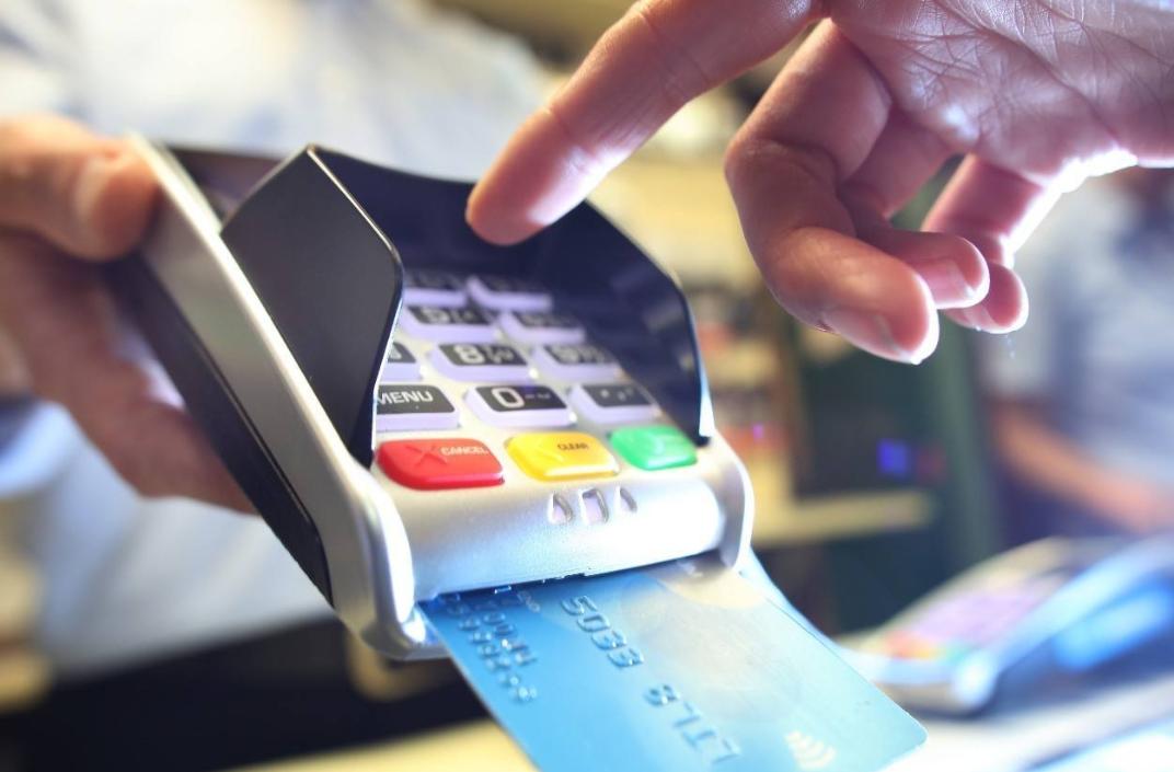 银行最新规定手续费,哪些银行取消手续费