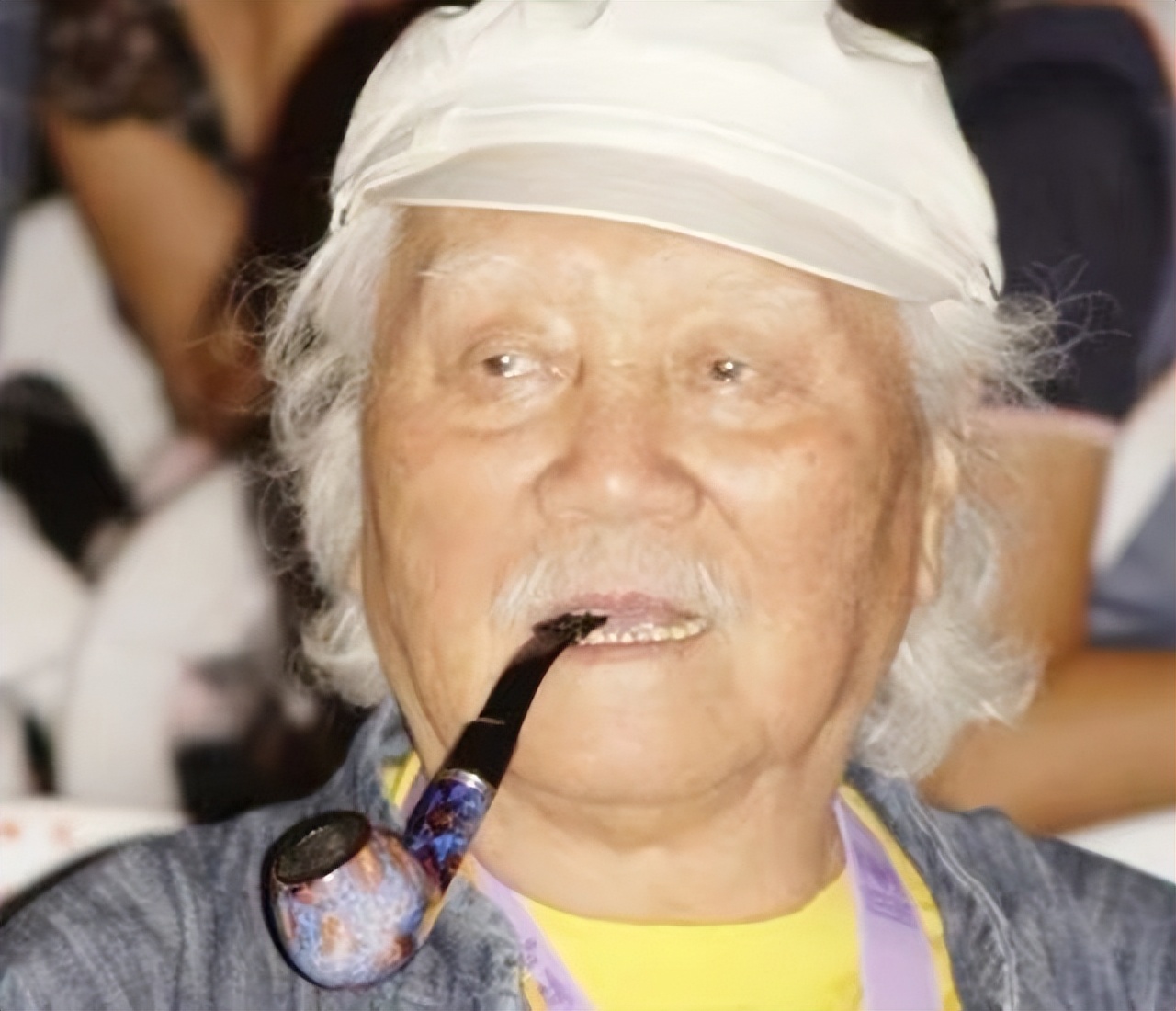 成龙跟他哥相认,成龙与哥哥相认完整版