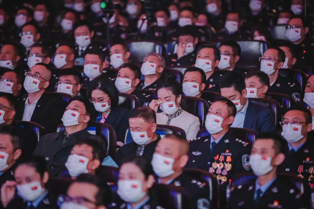 #致敬公安英雄##2023清明祭英烈#致敬·缅怀·奋进丨沈阳市公安局举行2023年清明主题诗文咏诵会