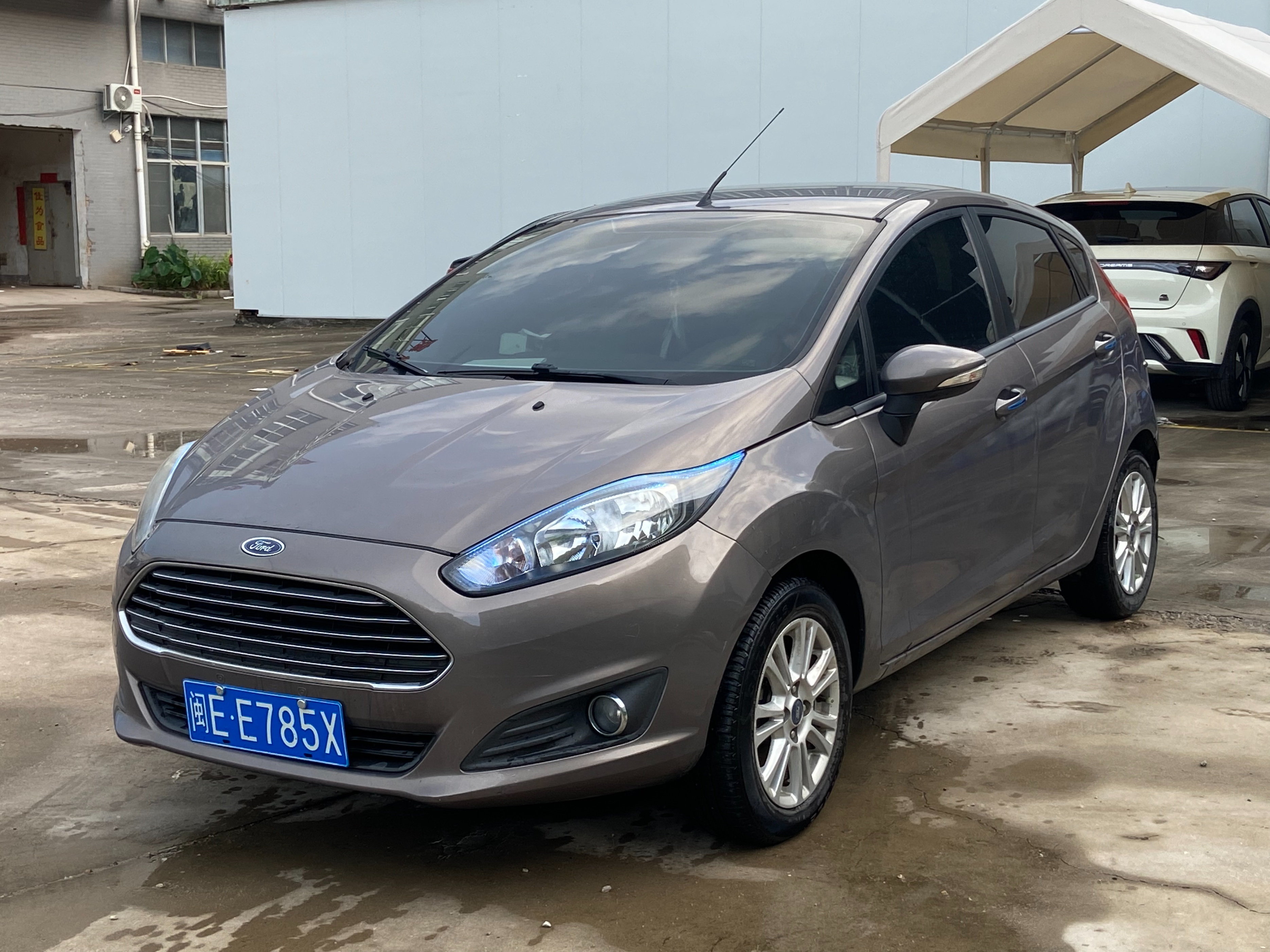 福特嘉年华13年手动二手车价格,2011年福特嘉年华二手车多少钱