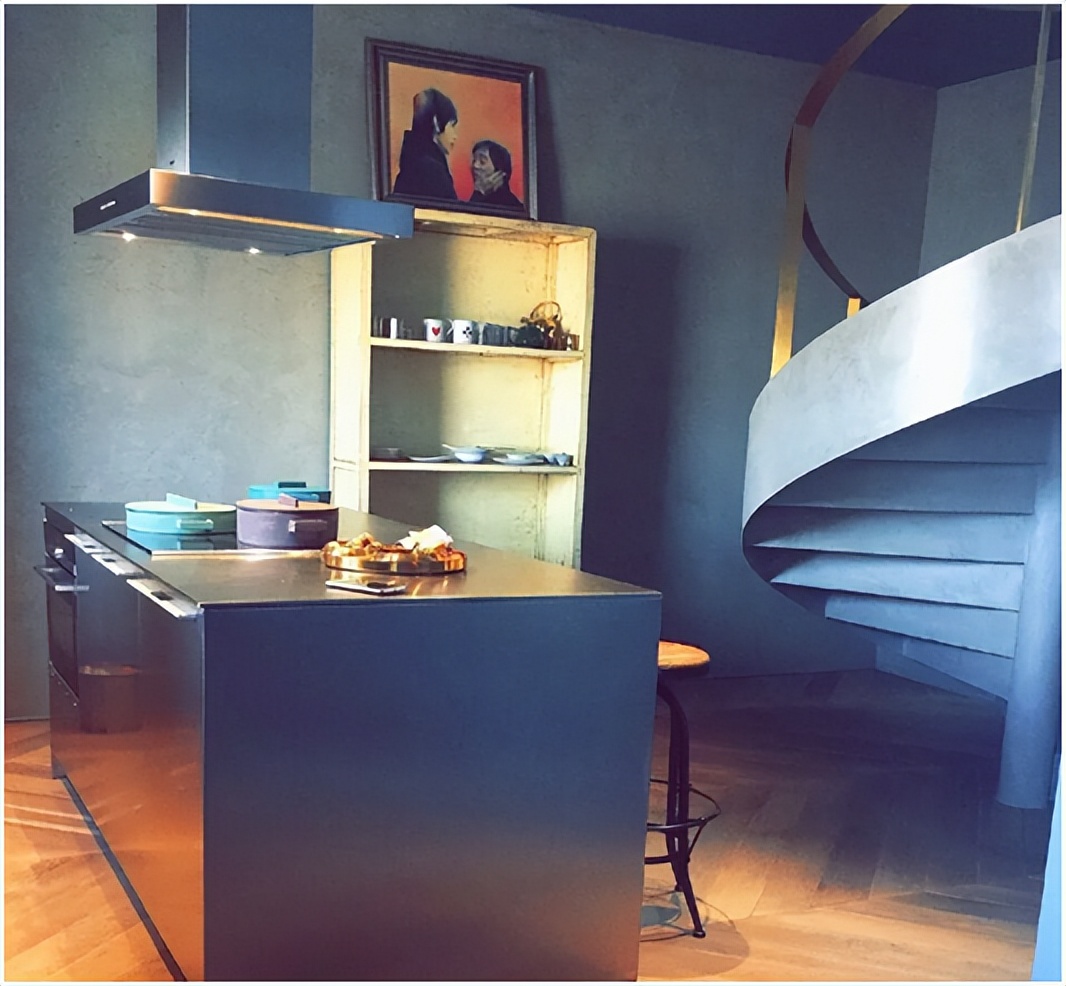 井柏然毛坯房,井柏然设计的房子