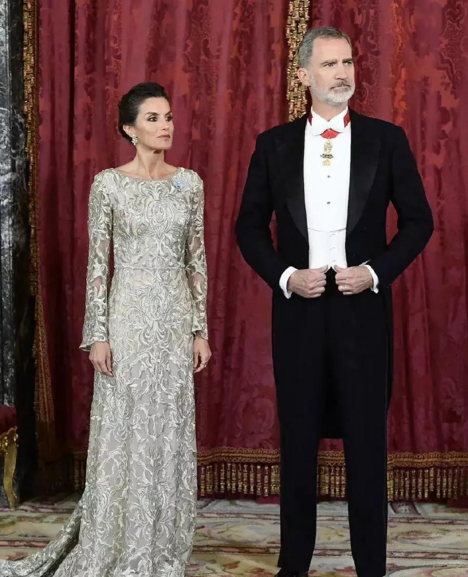 韩国第一夫人衣服穿搭,韩国第一夫人裙装