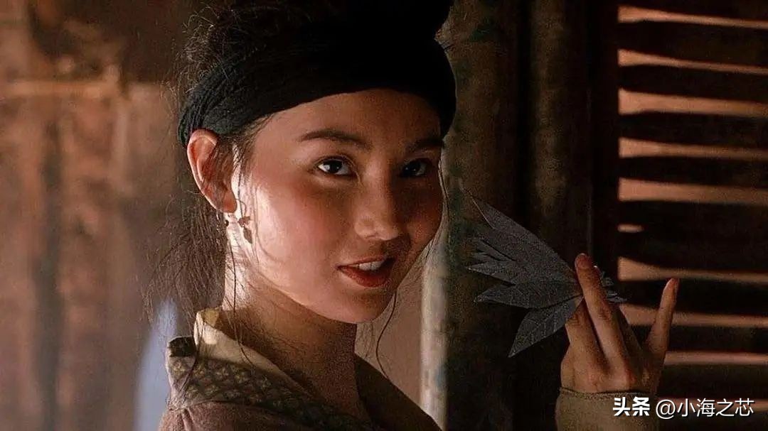 息影18年，58岁张曼玉近况曝光：独居贫民区，不婚无子，活得太飒