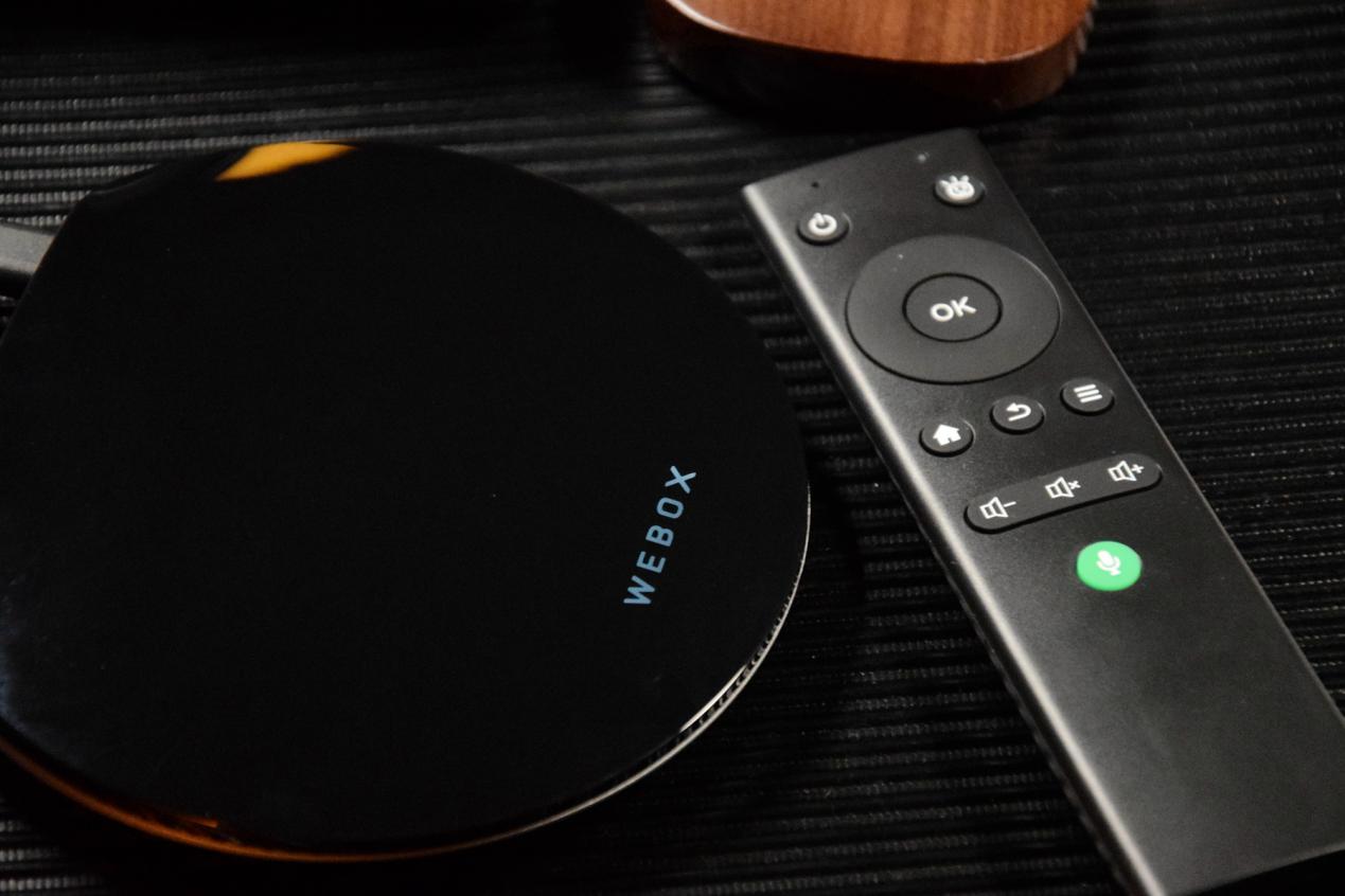 泰捷we40pro是泰捷旗舰顶配款,泰捷we40s和we40pro对比