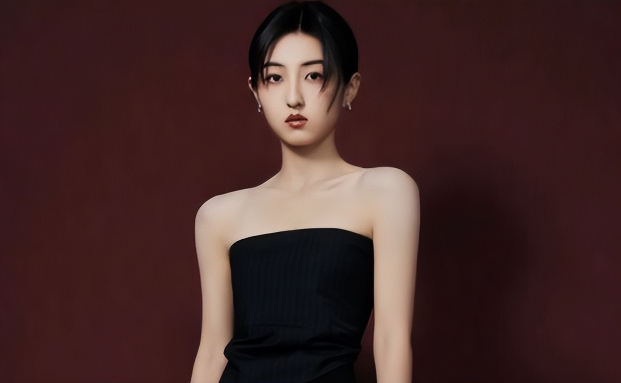 关晓彤于文文同框,于文文和关晓彤同框