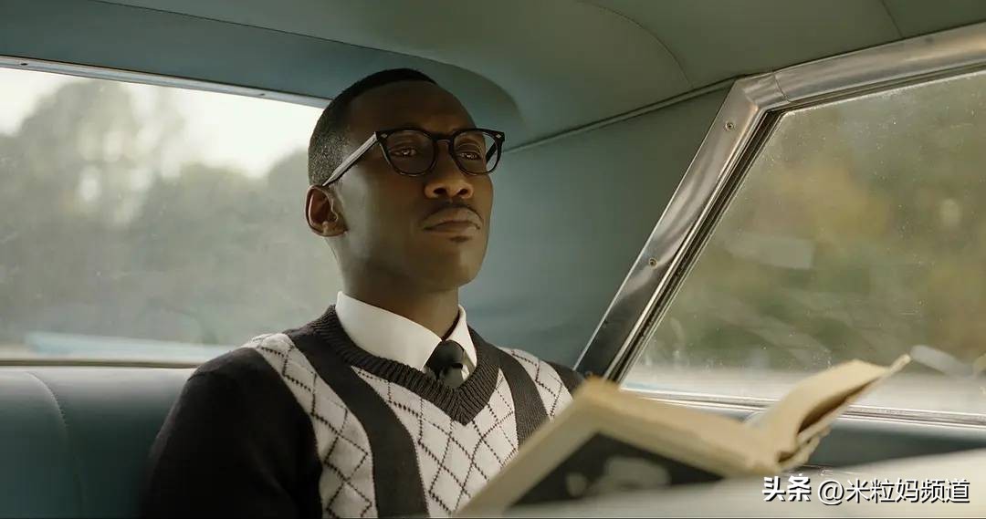 被贫民窟收养了25年的孩子后续,被外国领养的孩子现在都怎样了