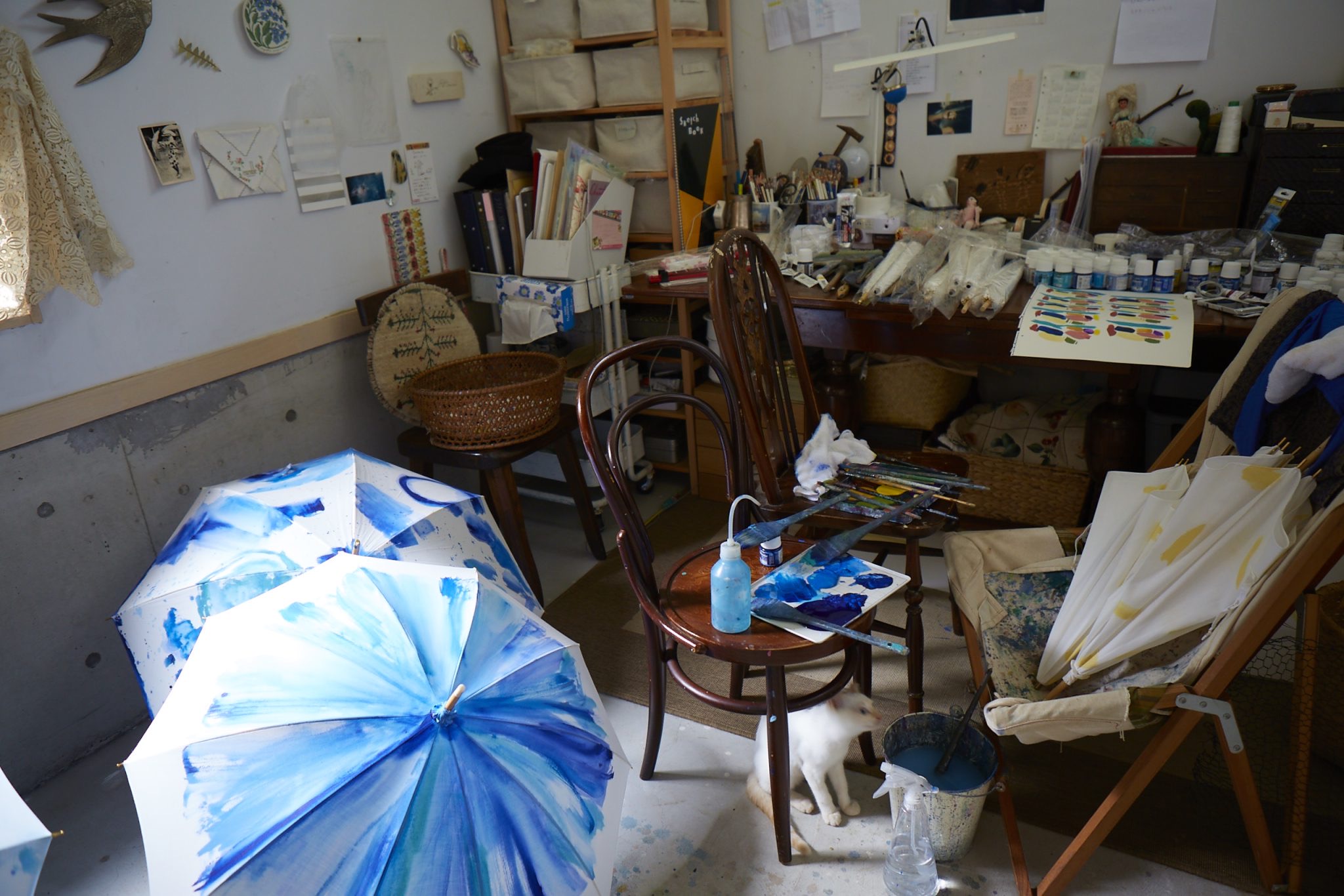 JDN日本设计网站作品太阳伞店“koshirael”把绘画融入雨伞的品牌