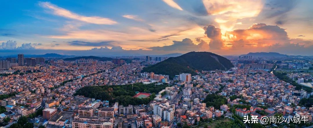 楼面价4300元房价多少,楼面价5200房价是多少