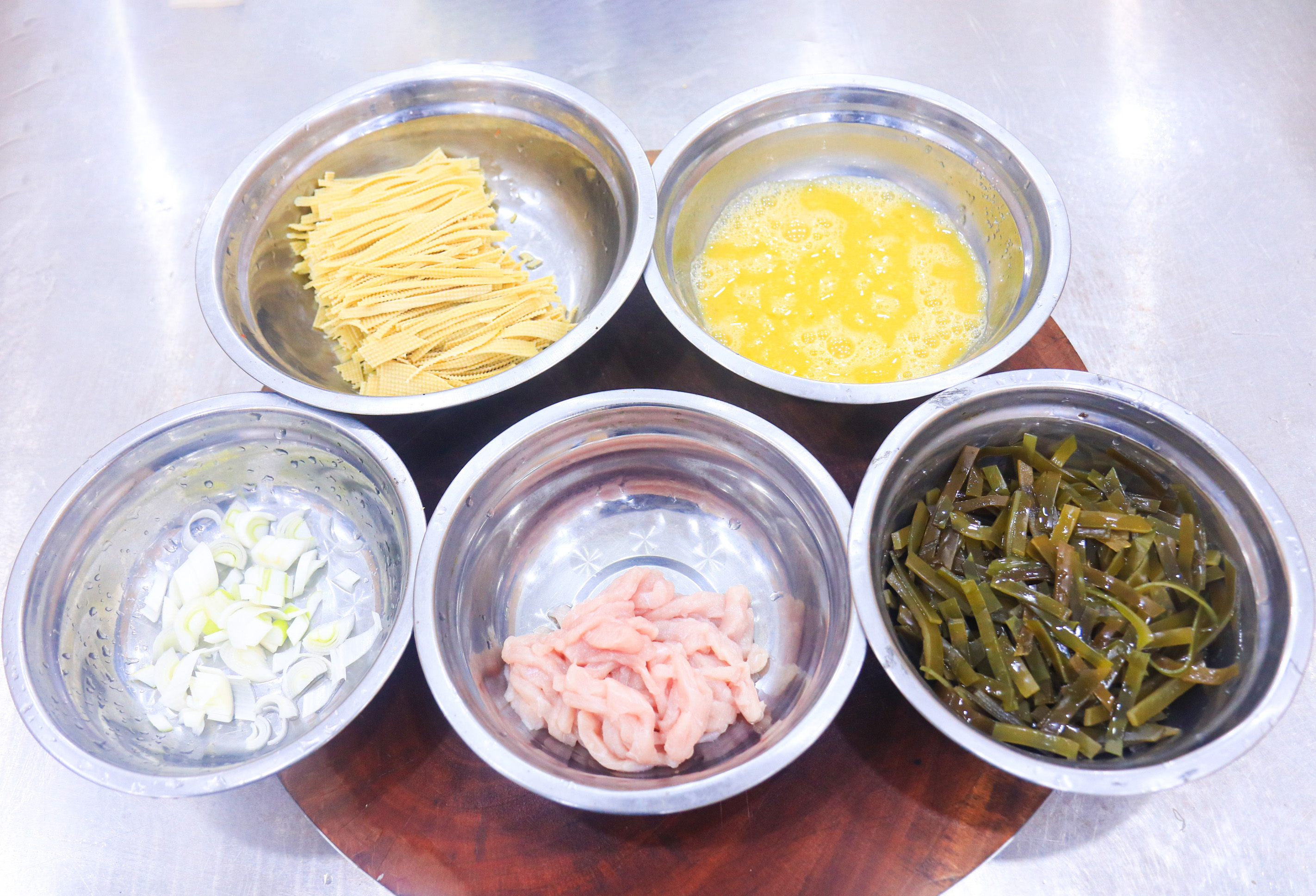 小孩子食补锌吃什么好,哪些食物里含有锌适合小孩吃