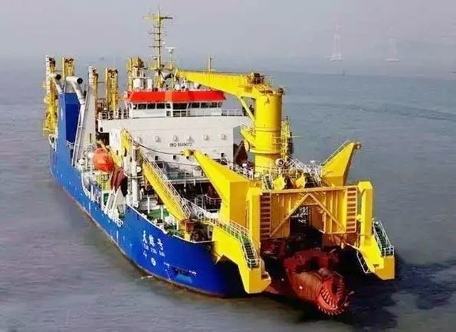 我国在南海部署了几艘航母,南海天鲸号航空母舰