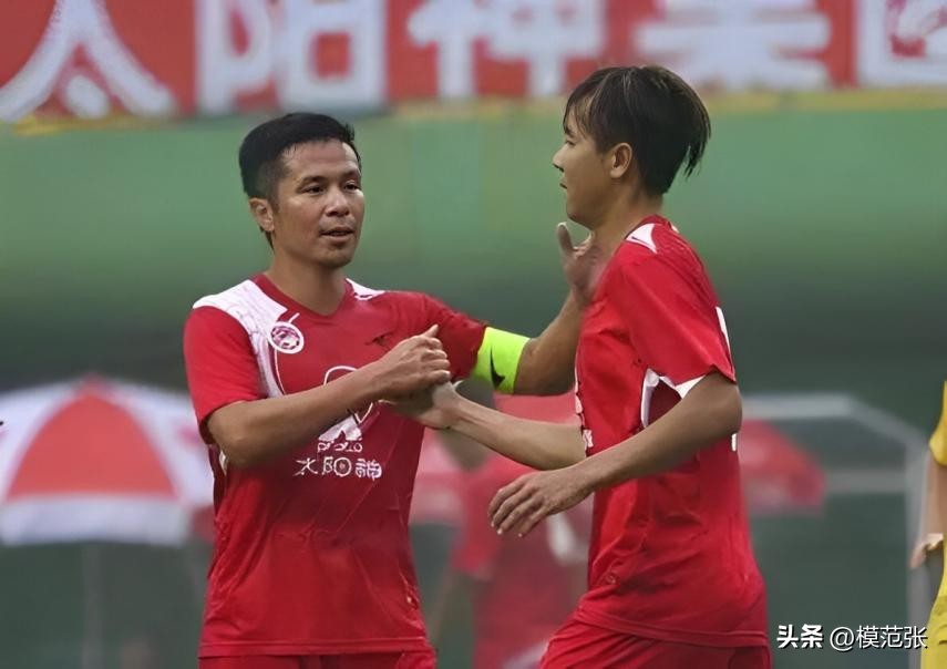 中国职业足球发展史,中国职业足球的历史