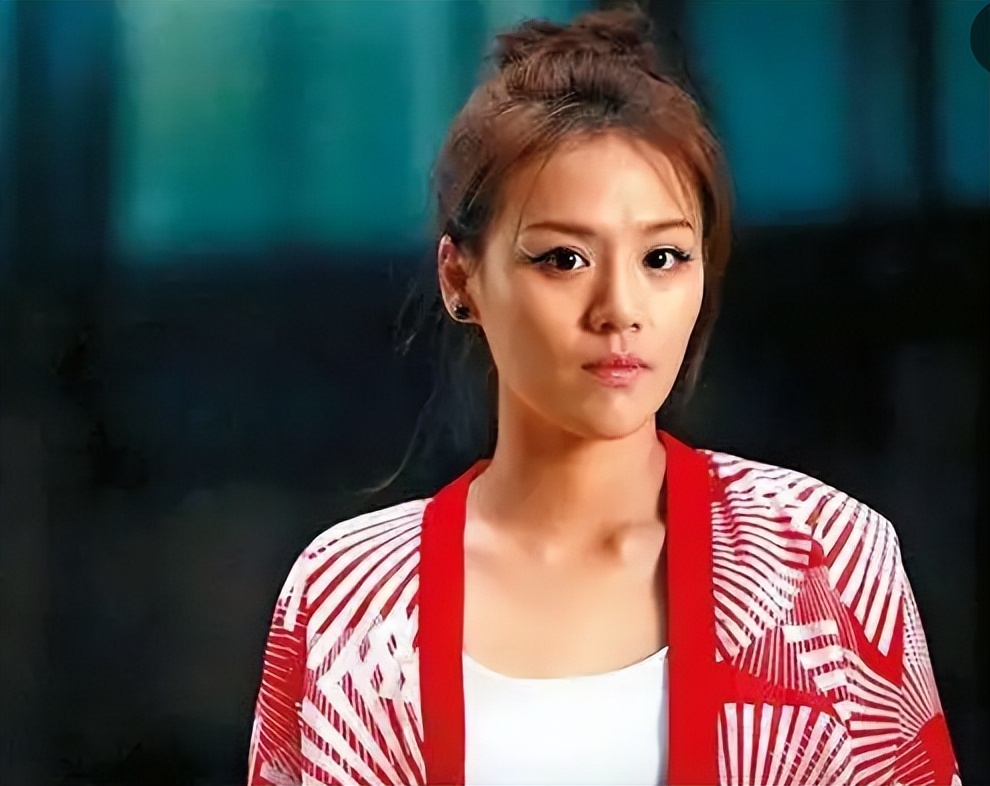 杨紫富婆,杨紫从资本弃女到十亿福星的逆袭