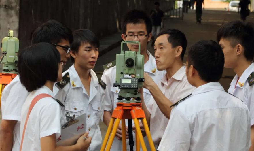 就业前景比较好的专科专业,专科最好就业前景好薪资高的专业