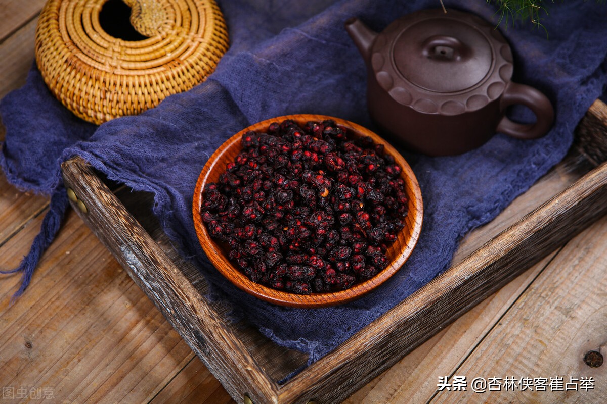 阳虚上火可以用引火汤吗,明明是阳虚却一补就上火