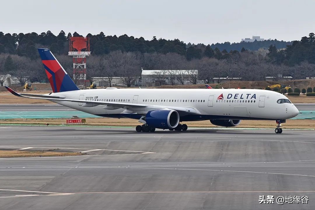 美国机场那么多飞机票贵吗,美国机场多的原因