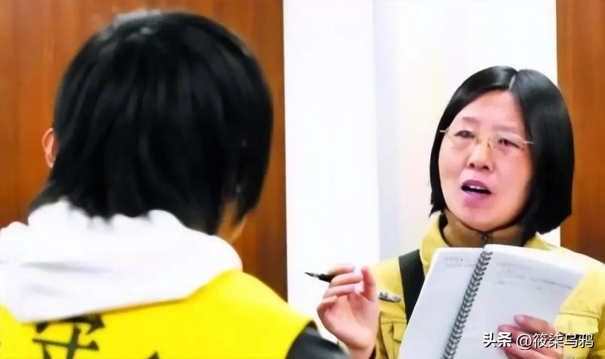 18岁花季少女弑母杀父,18少女弑父杀母